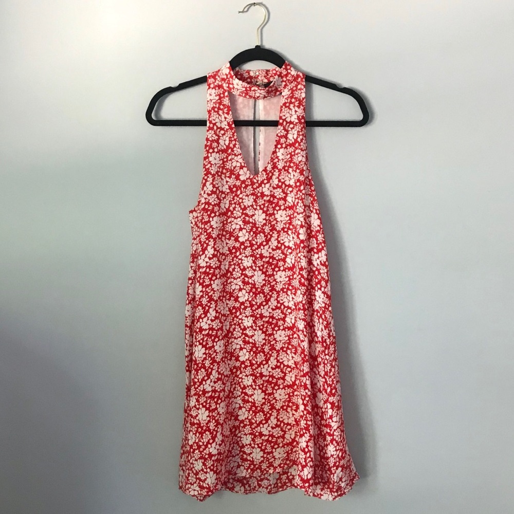 NEW Lulus High Neck Floral Dress